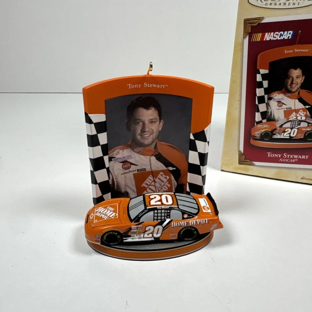 2004 Hallmark Keepsake Tony Stewart #20 Home Depot NASCAR Ornament